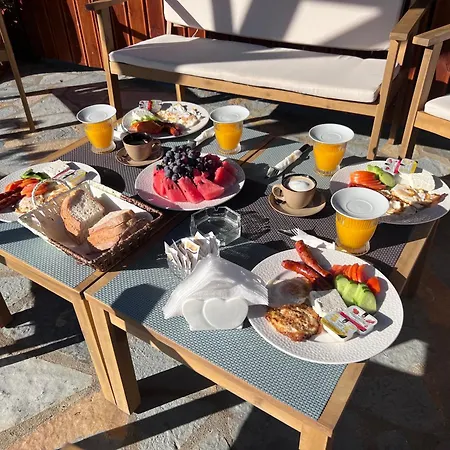 Aloha House Πανσιόν 3*