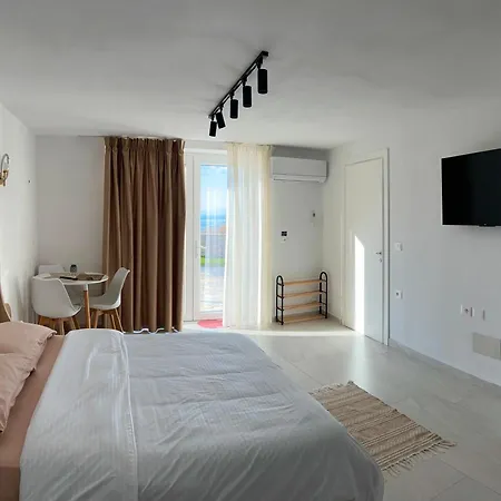 Aloha House Konukevi