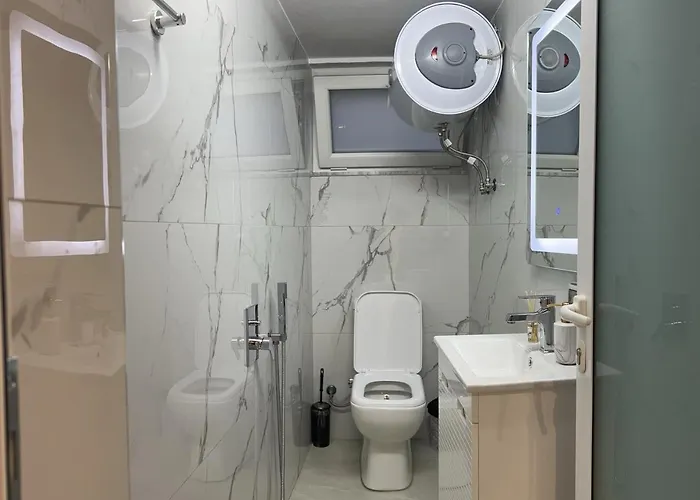 Konukevi Aloha House Shkodër