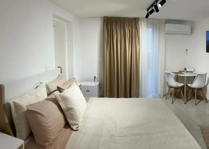 Konukevi Aloha House