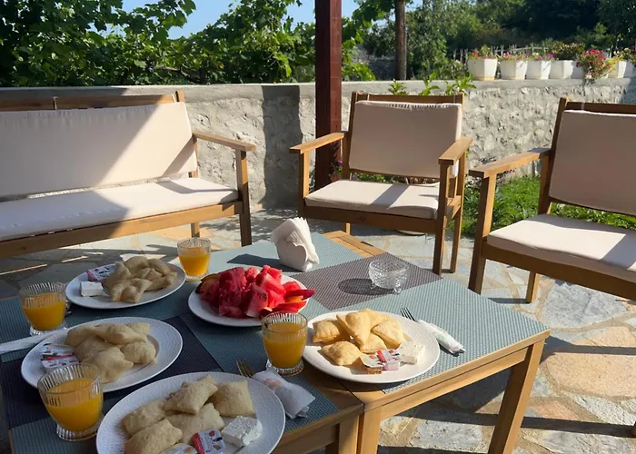 Aloha House Konukevi Shkodër