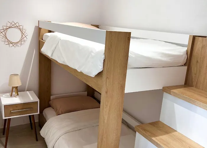 Aloha House Gasthuis 3*