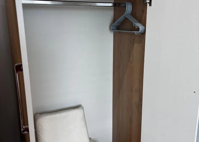 Konukevi Aloha House 3*