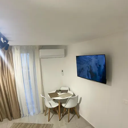 Πανσιόν Aloha House